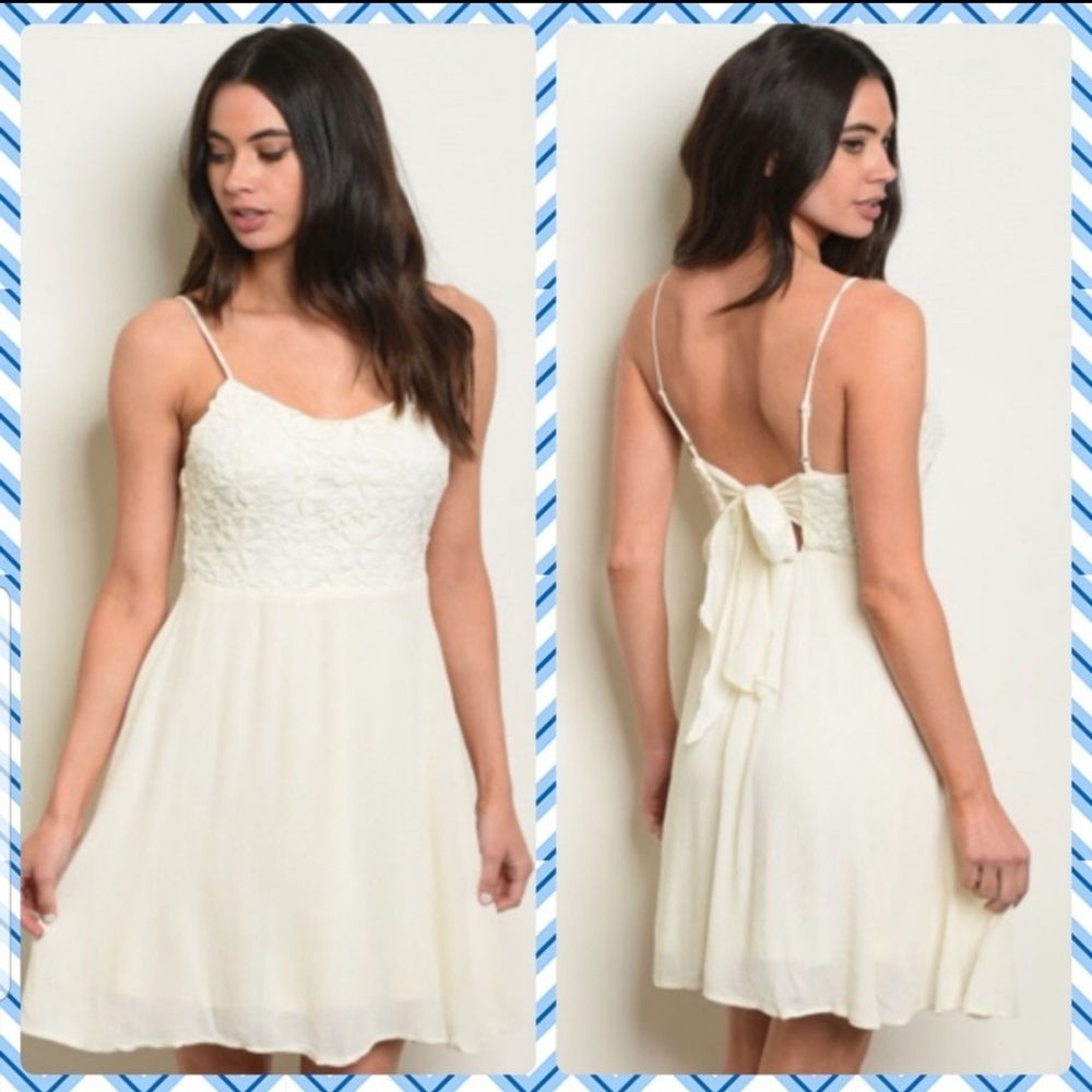 SALE!! 🛍 Ivory & Lace Dress!